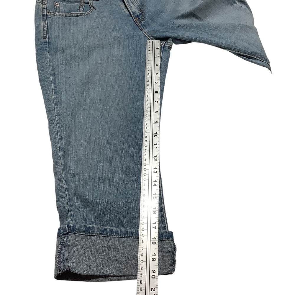 LEVIS 515‎ Cuffed Capris -  Size 6 - Picture 12 of 15
